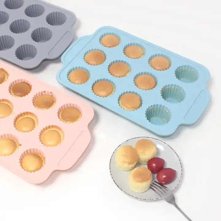 12 Caves Easy clean Odorless Oven Strong Cake Maker Silicone Muffin Pan Silicone Baking Mold Tray